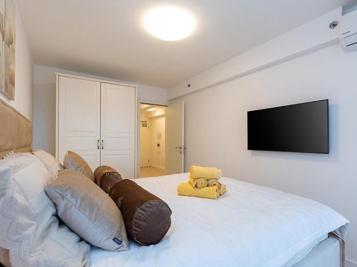 Residence Nar โปเรช ภายนอก รูปภาพ